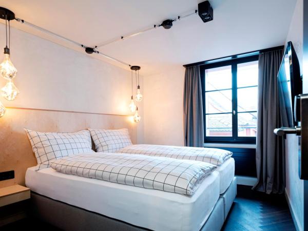 The Lubo - self check-in : photo 2 de la chambre hébergement design spécial ouverture