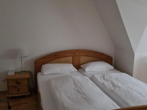 Art-Hotel Robert Mayer : photo 4 de la chambre appartement 2 chambres