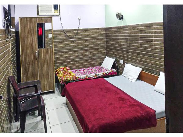 Toran Guest House By WB Inn : photo 2 de la chambre chambre double Économique