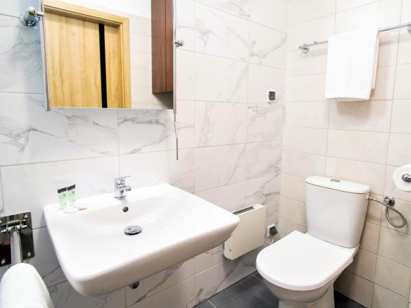 Warsaw Apartments - Apartamenty Wilanów : photo 9 de la chambre studio - accessible aux personnes à mobilité réduite 