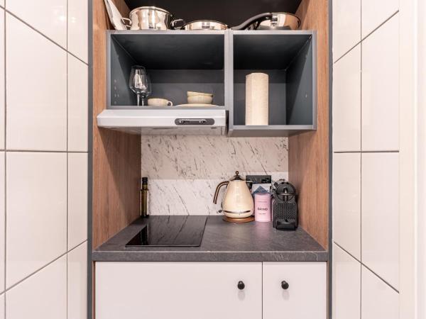 numa I Bona Rooms & Apartments : photo 10 de la chambre medium studio with kitchenette