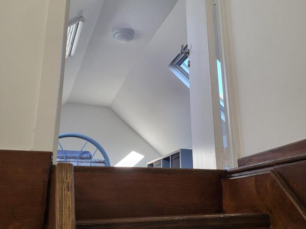 Brussels Bed & Blockchain Private rooms with shared bathroom : photo 2 de la chambre chambre simple