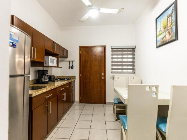 Loft Hotel Malecón Vallarta : photo 6 de la chambre suite avec balcon