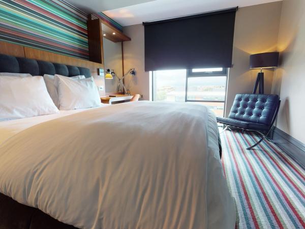 Village Hotel Leeds South : photo 1 de la chambre chambre double