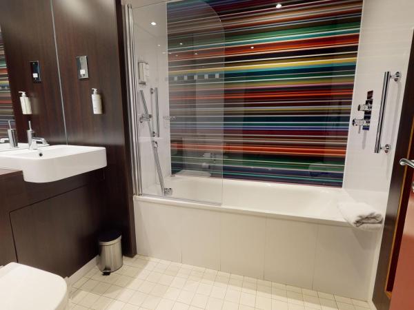 Village Hotel Leeds South : photo 6 de la chambre chambre double