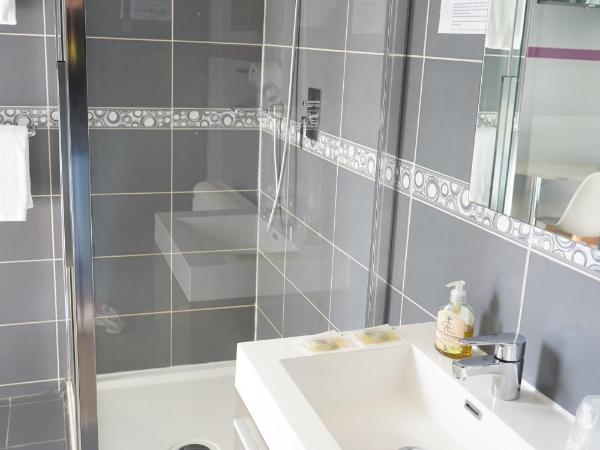 Grand Hôtel De La Poste : photo 6 de la chambre chambre double supérieure