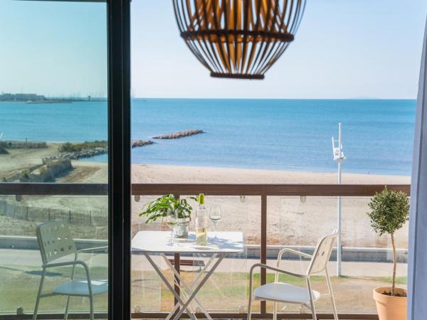 Hôtel Café Miramar : photo 7 de la chambre studio - vue sur mer