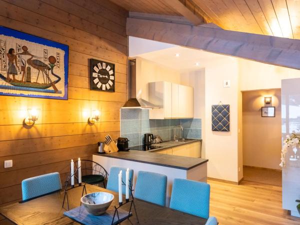 Hôtel et Chalet Au Coin Du Feu Chilly Powder : photo 2 de la chambre appartement 3 chambres avec vue sur la montagne