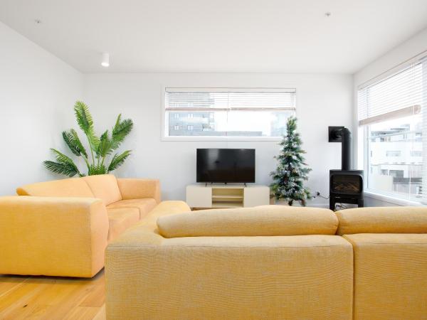 Les Lofts St-François - Par Les Lofts Vieux-Quebec : photo 2 de la chambre penthouse saint-françois avec toit-terrasse privé et spa - sf601