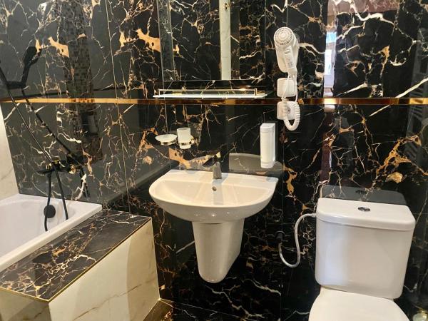 Hotel Liliova Prague Old Town : photo 8 de la chambre chambre lit king-size