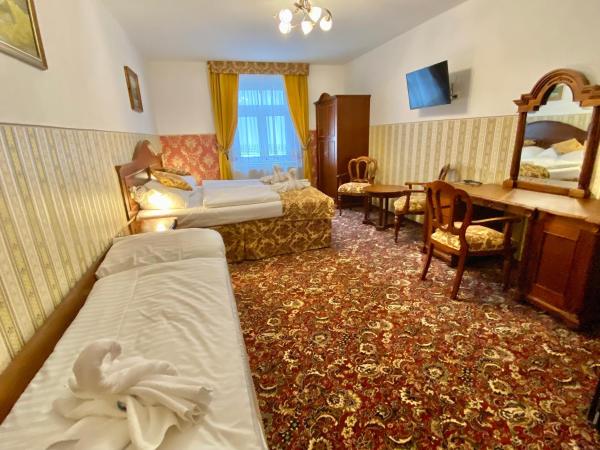 Hotel Liliova Prague Old Town : photo 9 de la chambre chambre triple