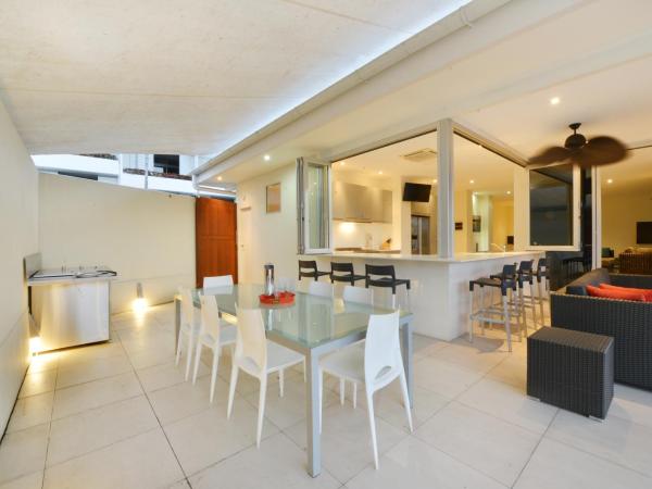 Club Tropical Resort - Official Onsite Reception & Check In : photo 4 de la chambre appartement 2 chambres sun deck