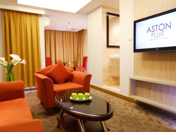 ASTON Pluit Hotel & Residence : photo 5 de la chambre suite