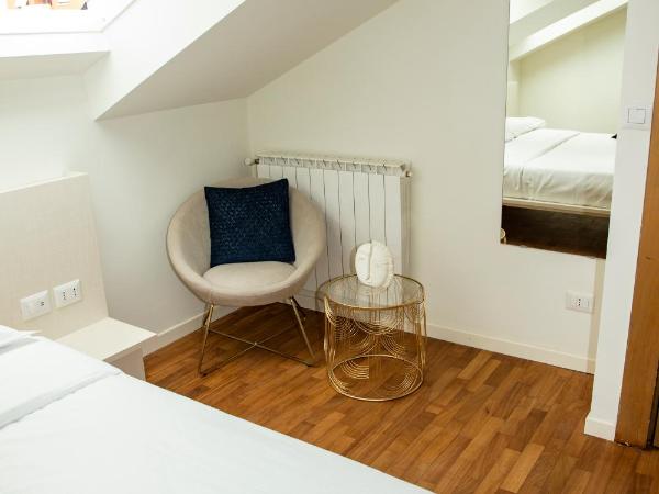 Easy Milano - Rooms and Apartments Navigli : photo 1 de la chambre chambre double