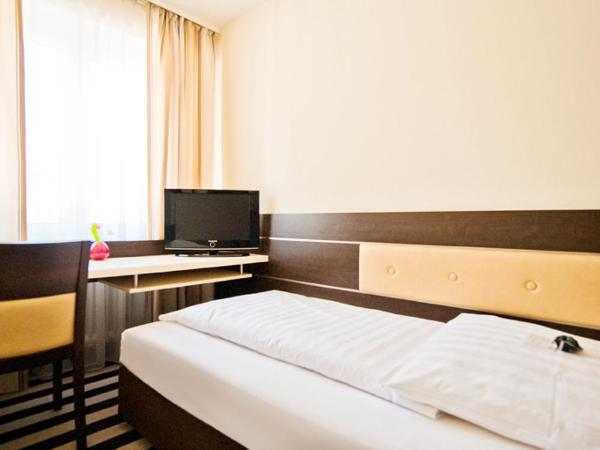 Bristol Hotel - Frankfurt City : photo 1 de la chambre petite chambre simple