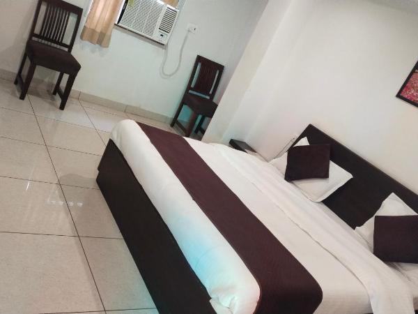 RANGBAARI STAYS & CAFE : photo 6 de la chambre chambre lit king-size - vue sur jardin