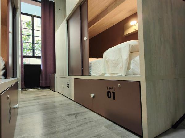 Free Hostels Barcelona : photo 1 de la chambre lit dans dortoir pour femmes de 6 lits