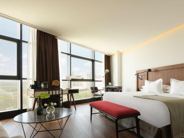 Only YOU Hotel Atocha : photo 2 de la chambre suite supérieure