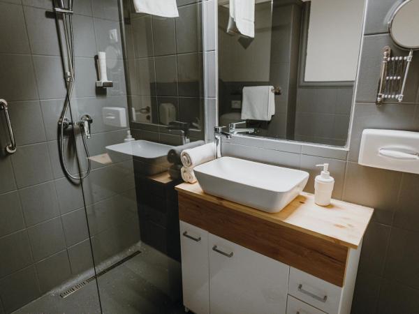 Hotel Piano : photo 7 de la chambre chambre double ou lits jumeaux