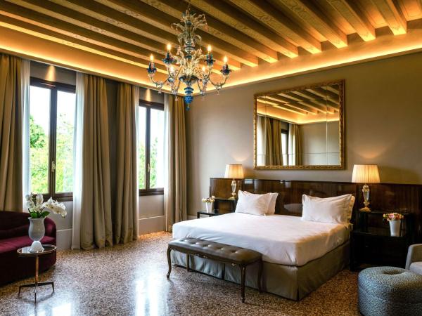 NH Collection Grand Hotel Palazzo Dei Dogi : photo 7 de la chambre suite junior