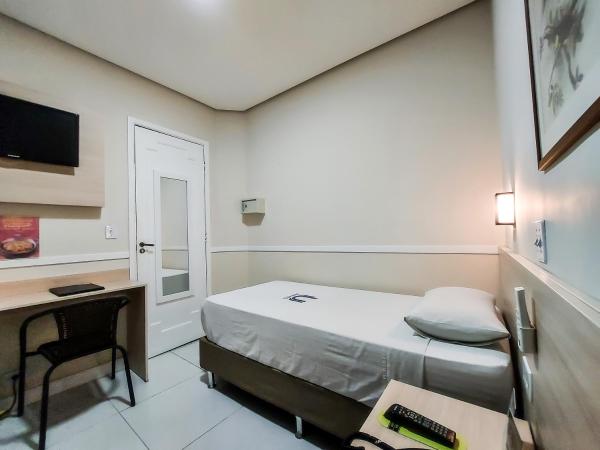 Hotel Itamarati Centro-República : photo 5 de la chambre chambre simple Économique