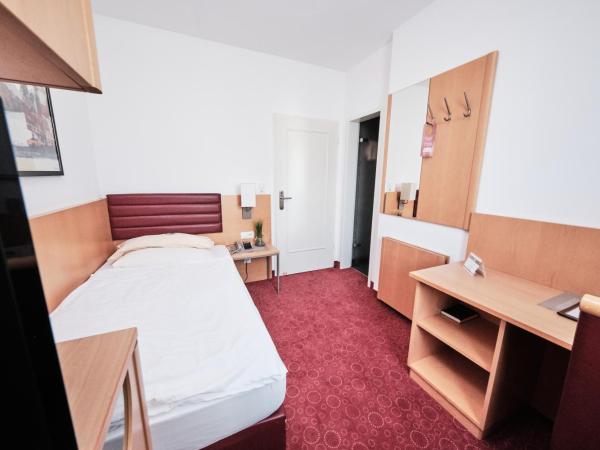 Hotel zum Adler - Superior : photo 1 de la chambre chambre simple