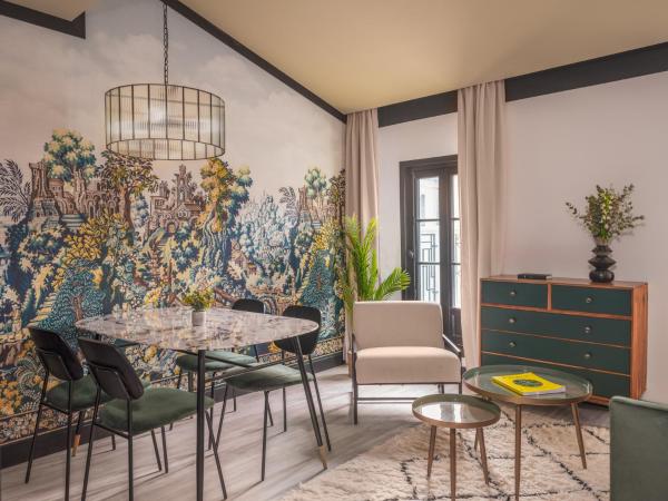 Maisons du Monde Hôtel & Suites - Marseille Vieux Port : photo 3 de la chambre appartement 1 chambre avec terrasse