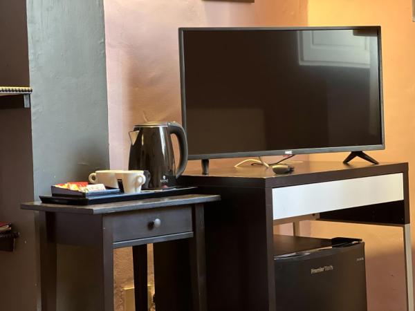 Emerald Palace : photo 4 de la chambre chambre triple avec vue