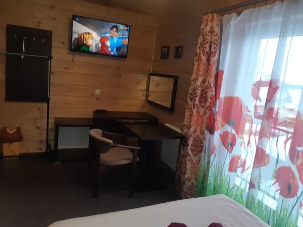 Apartamenty i pokoje gościnne Nowita : photo 7 de la chambre chambre double supérieure avec salle de bains