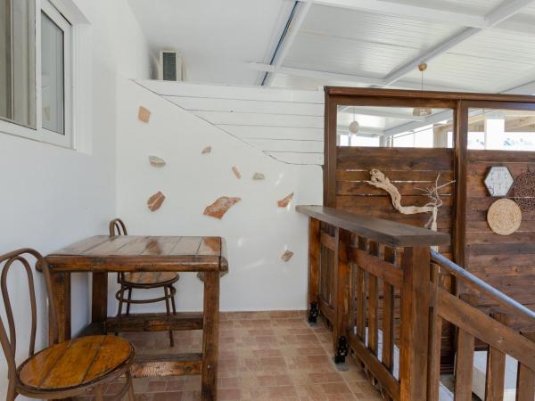 Christos studios and family apartments : photo 6 de la chambre appartement 2 chambres