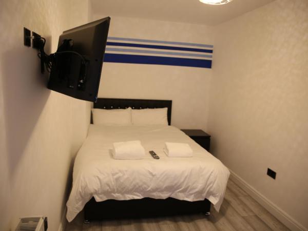 Rostron House : photo 2 de la chambre chambre double standard avec salle de bains commune