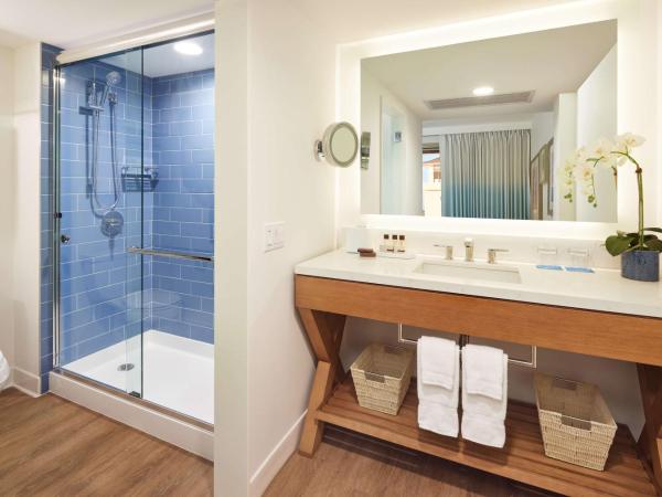 OUTRIGGER Reef Waikiki Beach Resort : photo 7 de la chambre oceanfront with 1 king bed