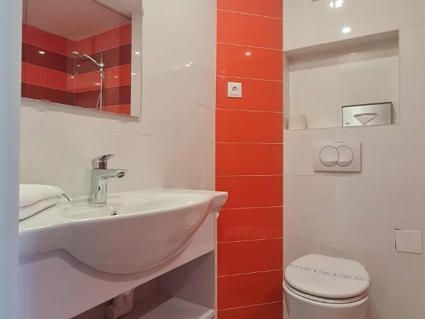 Colors Holiday Hotel : photo 7 de la chambre chambre quadruple - vue sur jardin
