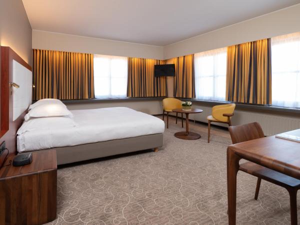 Rosenburg Hotel Brugge : photo 8 de la chambre chambre double ou lits jumeaux supérieure avec vue sur le canal