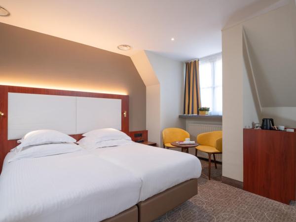Rosenburg Hotel Brugge : photo 7 de la chambre chambre double ou lits jumeaux supérieure avec vue sur le canal