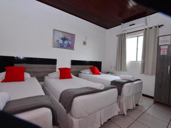 Hotel Diamante Negro : photo 10 de la chambre chambre triple confort avec douche