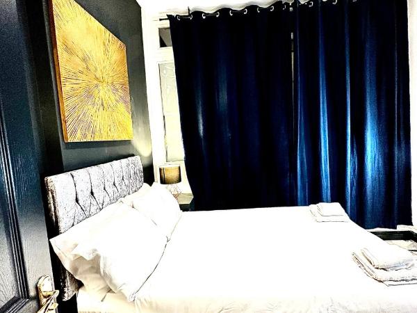 Duke and Duchess Apartments and Rooms - Private in Room Hot Tub Suites : photo 10 de la chambre studio supérieur