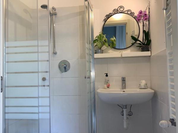 Casa Italia : photo 1 de la chambre chambre double ou lits jumeaux avec salle de bains privative externe