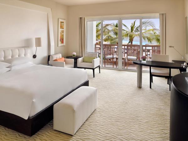 Park Hyatt Dubai : photo 1 de la chambre chambre lit king-size - vue sur lagon