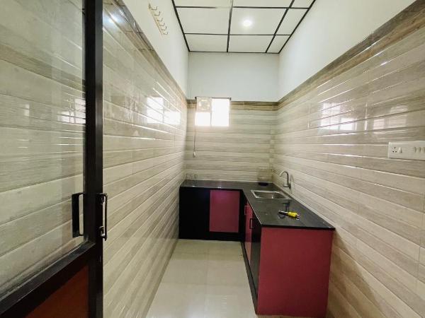 OMAR RESIDENCY : photo 5 de la chambre studio familial