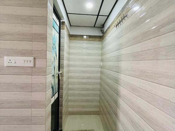 OMAR RESIDENCY : photo 9 de la chambre studio familial