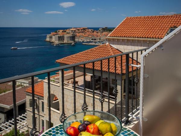 Villa Ragusa : photo 2 de la chambre appartement avec balcon