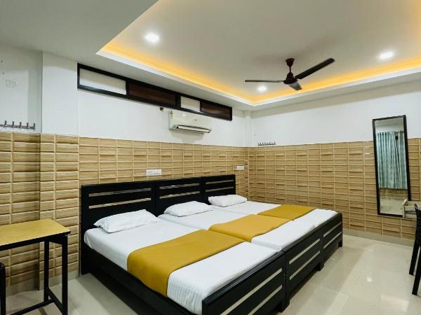 OMAR RESIDENCY : photo 2 de la chambre chambre triple classique