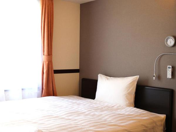 Toyoko Inn Tokyo Otsuka-eki Kita-guchi No 1 : photo 1 de la chambre chambre simple standard - fumeurs