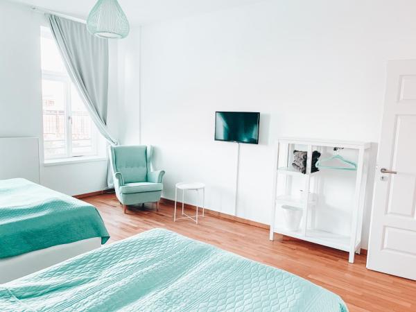 Luga Homes - Stadthaus : photo 4 de la chambre quadruple room 