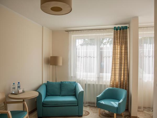 Hotel Cesarskie Ogrody : photo 3 de la chambre superior double room in residence building