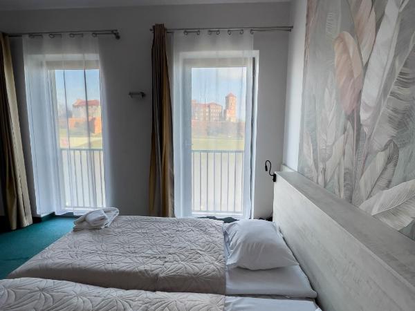 Hotel Poleski : photo 8 de la chambre chambre double ou lits jumeaux - vue sur château du wawel
