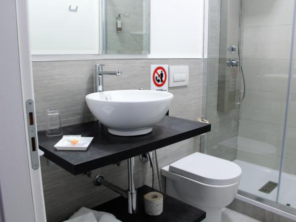 Travel B&B : photo 2 de la chambre chambre double ou lits jumeaux avec balcon