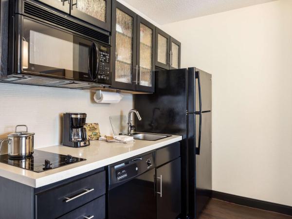 Sonesta Simply Suites Houston CityCentre I-10 West : photo 4 de la chambre suite studio queen