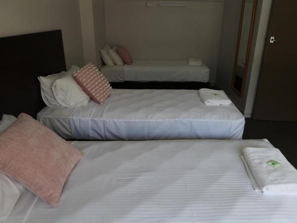 The Cavenagh : photo 3 de la chambre lit dans dortoir pour femmes de 6 lits